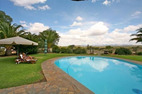 Auas Safari Lodge Falena Eksteriør billede